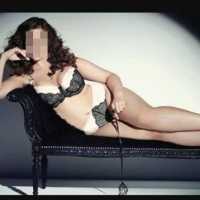 Erdemli Escort: Taş Gibi Bir Güzelle Tanışın