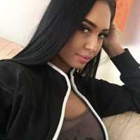 Erdemli'deki Büyülü Güzellik: Tüm Ayrıntılarıyla Çarpıcı Escort