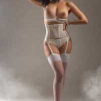 Silifke'nin Parıldayan Yıldızı: Zarif ve Büyüleyici Silifke Escort Kızı