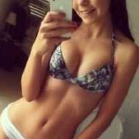 Yenişehir'de Kendine Güvenen Escort Pelin